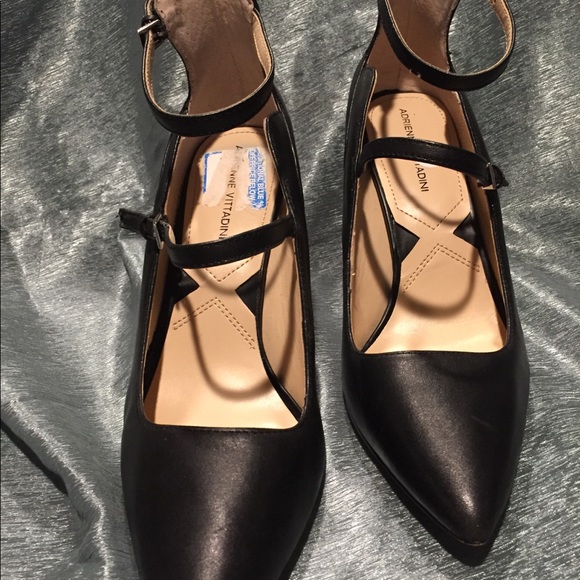 Heels - Picture 5 of 7